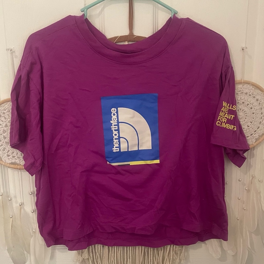 THE NORTH FACE PURPLE CROP TOP